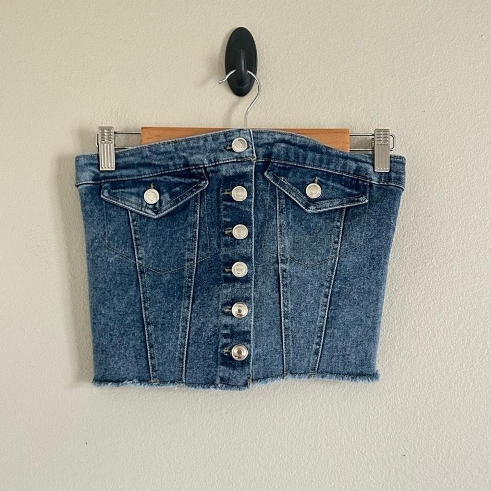 Denim cropped top Size: S NWt R-16
